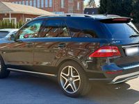 Gebraucht Mercedes ML350 258 PS (189 kW) 2012 Schwarz SUV