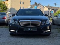 Second-hand Mercedes E350 211 CP (155 kW) 2011 Negru Berlinǎ