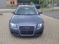 gebraucht Audi A3 Sportback 2.0 TDI Attraction