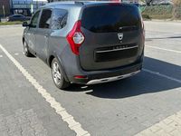 Gebraucht Dacia Lodgy Stepway 116 PS (85 kW) 2017 Grau Van / Kleinbus