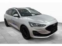 Gebraucht Ford Focus 120 PS (88 kW) 2022 Silber (metallic) Kombi