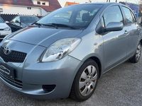 Gebraucht Toyota Yaris 90 PS (66 kW) 2007 Grau Kleinwagen