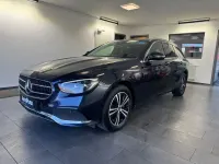 Gebraucht Mercedes 220 Avantgarde 200 PS (147 kW) 2023 Blau Limousine
