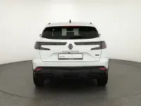Gebraucht Renault Austral Techno 200 PS (147 kW) 2024 Weiß SUV