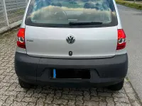 Używany VW Fox 54 KM (39 kW) 2008 Szary Hatchback
