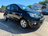 Gebraucht Hyundai i10 Sport 67 PS (49 kW) 2016 Phantom black Kleinwagen