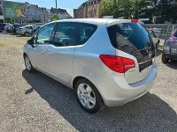 Używany Opel Meriva Design Edition 101 KM (74 kW) 2011 Srebrny Minivan
