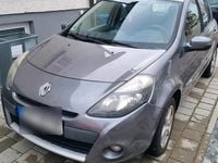 Gebraucht Renault Clio GrandTour 103 PS (75 kW) 2012 Grau Kombi