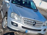 Gebraucht Mercedes ML320 224 PS (164 kW) 2006 Silber SUV