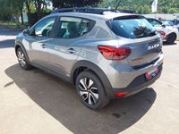 Neu Dacia Sandero Expression 91 PS (66 kW) 2025 Grau Kleinwagen