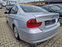 Gebraucht BMW 325 Performance 218 PS (160 kW) 2008 Titansilber metallic Limousine