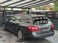 Gebraucht Mercedes E300 204 PS (150 kW) 2010 Grau Kombi