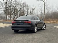 Gebraucht Audi A6 Ambiente 136 PS (100 kW) 2015 Schwarz Limousine