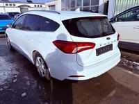 Gebraucht Ford Focus Cool & Connect 120 PS (88 kW) 2019 Weiß Limousine