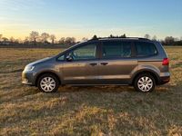 Gebraucht VW Sharan Trendline 140 PS (102 kW) 2011 Grau Van / Kleinbus