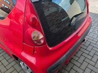 Gebraucht Peugeot 107 Filou 68 PS (50 kW) 2007 Rot Kleinwagen