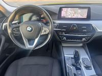 Gebraucht BMW 530 252 PS (185 kW) 2020 Sophistograu (metallic) Kombi