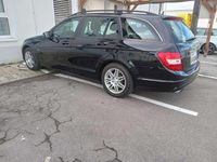 Gebraucht Mercedes C220 170 PS (125 kW) 2011 Schwarz Kombi