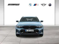 Gebraucht BMW 330 M Sport 258 PS (189 kW) 2025 Blau Kombi