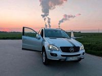 Second-hand Mercedes ML320 224 CP (164 kW) 2007 Argintiu SUV