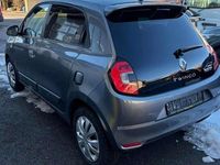 Gebraucht Renault Twingo LIMITED 73 PS (53 kW) 2020 Lunar grey Kleinwagen