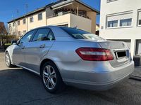 Gebraucht Mercedes E200 Elegance 136 PS (100 kW) 2011 Silber Limousine