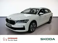 Gebraucht Skoda Superb Essence 150 PS (110 kW) 2025 Kristallweiss uni Limousine