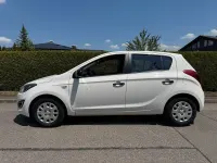 Gebraucht Hyundai i20 86 PS (63 kW) 2013 Weiß Kleinwagen