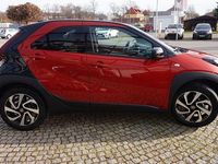 Neu Toyota Aygo X 72 PS (52 kW) 2026 Rot SUV