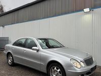 Gebraucht Mercedes E240 177 PS (130 kW) 2004 Silber Limousine