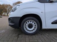 Gebraucht Opel Combo Edition 102 PS (75 kW) 2021 Weiß Van / Kleinbus