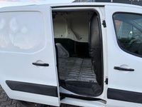 Gebraucht Citroën Berlingo Attraction 75 PS (55 kW) 2012 Weiß Van / Kleinbus