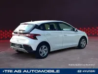 Nowe Hyundai i20 Select 101 KM (74 kW) 2025 Biały Sedan/Limuzyna
