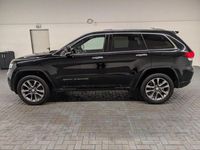 Gebraucht Jeep Grand Cherokee 250 PS (183 kW) 2017 Diamondschwarzmet. SUV