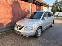 Gebraucht Ssangyong (KGM) Rodius 163 PS (119 kW) 2006 Silber Van / Kleinbus