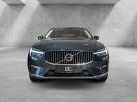 Gebraucht Volvo XC60 Plus 197 PS (144 kW) 2022 Blau SUV