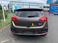 Gebraucht Kia Ceed Edition 7 99 PS (72 kW) 2017 Beige Kleinwagen