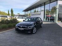 gebraucht BMW 318 i Touring Alarm SH PDC DAB -