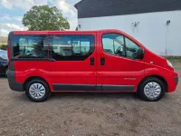 Gebraucht Renault Trafic 145 PS (106 kW) 2008 Rot Van / Kleinbus