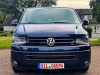Gebraucht VW Multivan 179 PS (131 kW) 2013 Night blue metallic Van