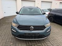 Gebraucht VW T-Roc IQ Drive 116 PS (85 kW) 2020 Blau SUV