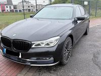 Gebraucht BMW 730 Executive 265 PS (194 kW) 2015 Schwarz Limousine