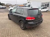 Gebraucht VW Golf VI 105 PS (77 kW) 2011 Schwarz Kleinwagen