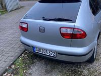 Second-hand Seat Leon 105 CP (77 kW) 2004 Argintiu Hatchback