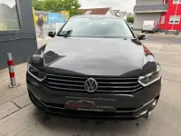 Gebraucht VW Passat Comfortline 150 PS (110 kW) 2018 Grau Kombi