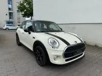 Gebraucht Mini Cooper 136 PS (100 kW) 2016 Weiß Kleinwagen