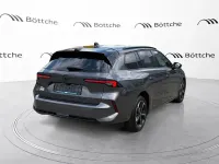 Gebraucht Opel Astra 131 PS (96 kW) 2025 Lackierung platiniumgrau/typ aussenverkleidung metalliclackierung Kleinwagen
