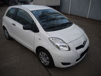 Gebraucht Toyota Yaris Cool 69 PS (50 kW) 2010 Weiß Kleinwagen