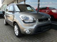 Gebraucht Kia Soul Edition 7 140 PS (102 kW) 2012 Silber SUV