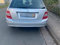 Gebraucht Mercedes C220 170 PS (125 kW) 2010 Grau Kombi